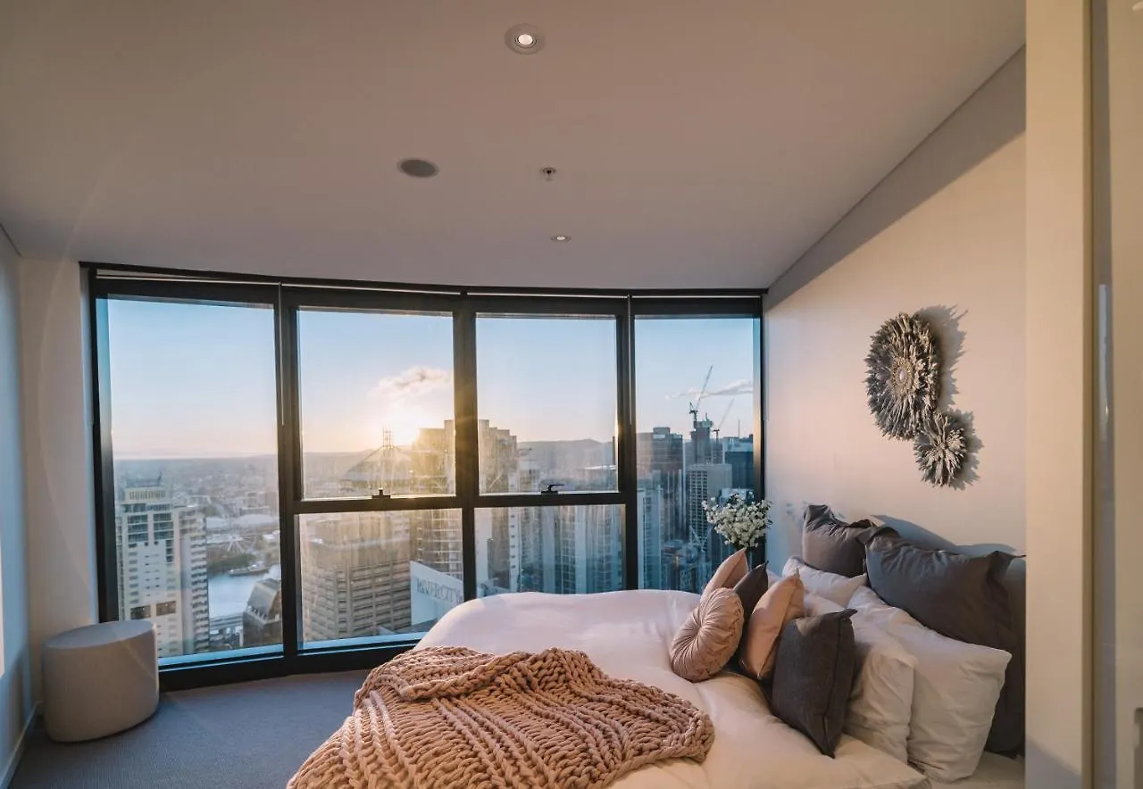 Sky Homes On Margaret Brisbane 0*,