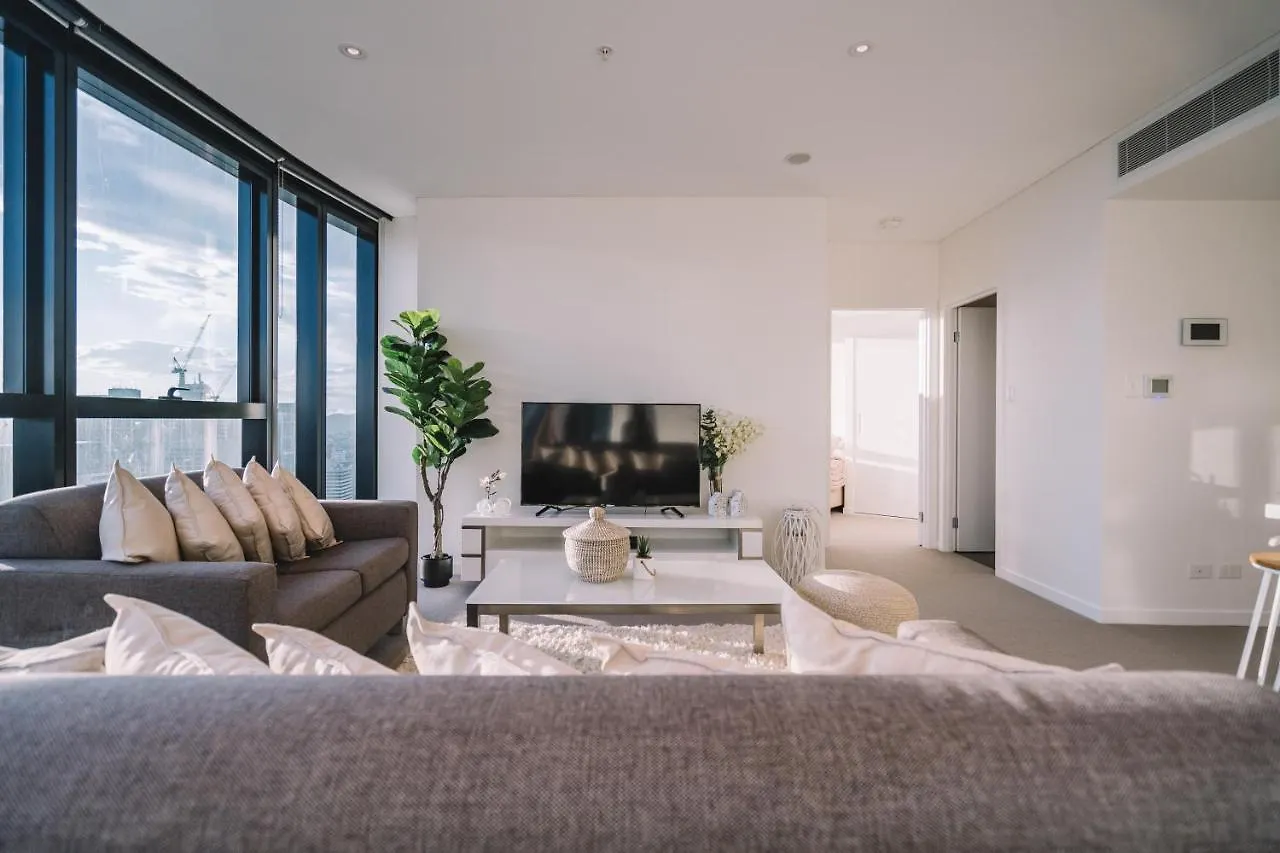 Sky Homes On Margaret Brisbane Apartment