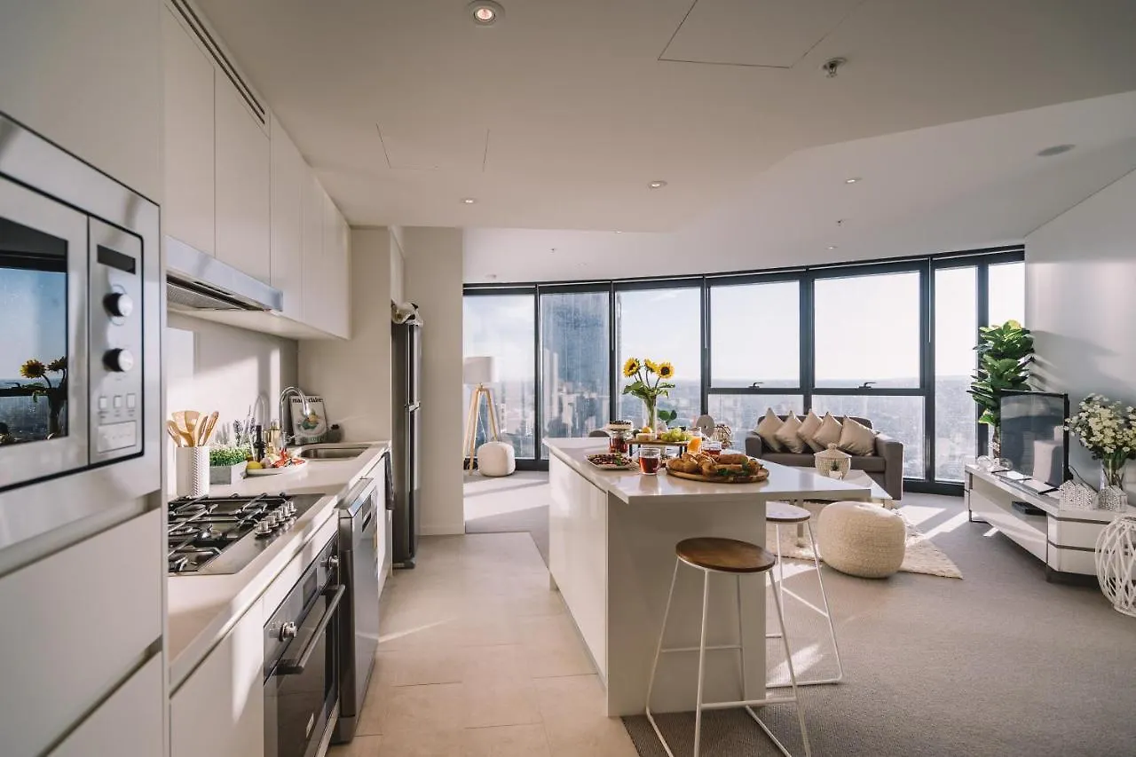 Sky Homes On Margaret Brisbane 0*,